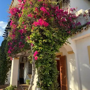 Casa Hermosa Bed & Breakfast